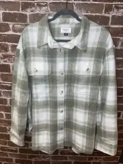 NWT AMERICAN EAGLE AE OVERSIZED PLAID FLEECE & LOVE SHACKET LARGE OLIVE GREEN