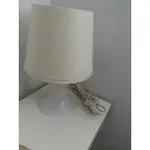 IKEA 床頭燈 桌燈 電燈 💡/白