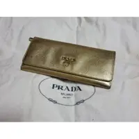 在飛比找蝦皮購物優惠-PRADA 錢包 金 皮革 日本直送 二手