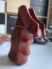 New graphic on Wood Target Grips for S&W, K/L SQUARE BUTT Revolver#01
