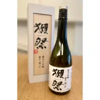 在飛比找蝦皮購物優惠-斷捨離！🇯🇵【獺祭】二割三瓶720ml、空瓶（不含後面左後方