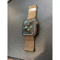 在飛比找蝦皮購物優惠-【限時45折】8成新 金色不鏽鋼 Apple watch 4