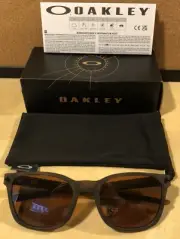 Oakley Sunglasses Ojector OO9018-0555 Matte Brown Tortoise Prizm Tungsten Lenses
