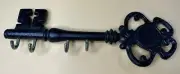 Vintage Wall Mounted Metal Skeleton Key 4 Hook Key Holder