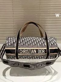 在飛比找Yahoo!奇摩拍賣優惠-【二手包包】Dior迪奧旅行袋 太好看啦品質 手提斜挎都好看