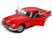 Aston Martin DB5 RHD 1964 Red Metallic Solido 1/18 Diecast Model Car