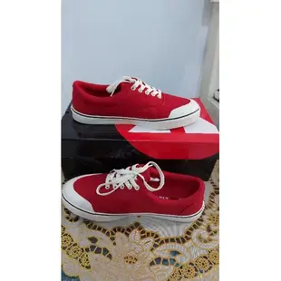 Ori 新款 Red Meven Airwalk 鞋子