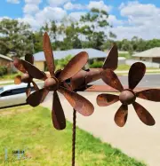 RUSTY AERO PLANE WIND SPINNER