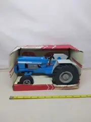 1/16 Farm Toy Ford 6600 Tractor W/Box Strike South Africa