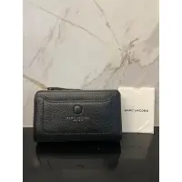 在飛比找蝦皮購物優惠-（美國🇺🇸帶回） MARC JACOBS 黑色 中夾（全新品