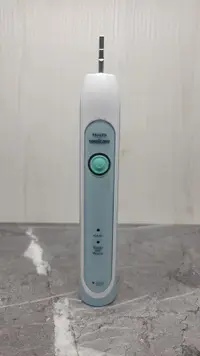 在飛比找露天拍賣優惠-飛利浦 音波牙刷 電動牙刷 philips sonicare