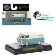 M2 Machines 1:64 - ​​1964 Dodge A100 Panel Van - R82 23-77