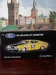 1/18 Biante Autoart Bathurst 1973 Ford XAGT Hardtop John Goss/ Kein Bartlett.