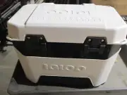IGLOO BMX 25 qt. Hard Cooler - Carbonite Gray/Carbonite Blue
