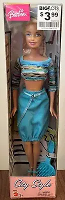 Barbie City Style Barbie Blonde Doll G4599 New 2003 Blue Eyes