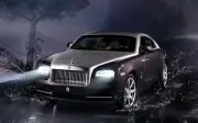 Cars rolls royce wraith splash water Desk Mat Stitched