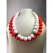 Vintage Signed Monet Retro Necklace.