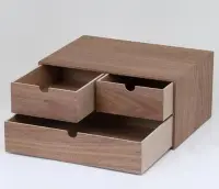 在飛比找Yahoo!奇摩拍賣優惠-日本製  好品質 限量品 木三層化妝品收納盒桌上拉式抽屜書桌