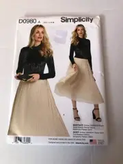 Simplicity sewing pattern pull on skirt 3 lengths & belt bag sizes 6-18 D0980