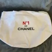 CHANEL BEAUTE Novelty Tote Bag Bucket Shape N°1 DE Camelia New from Japan WHITE