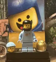 LEGO Classic Spaceman Bright L. Blue W/ Black Accessories