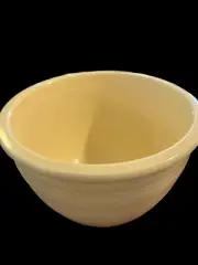Fiesta Ware Vintage Mixing bowl #2 in Ivory with out Rings