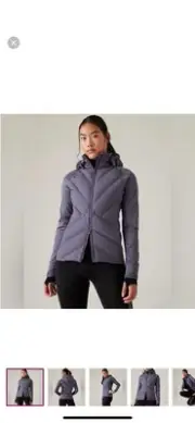 Athleta Inlet Jacket size S Small NIGHTFALL PURPLE