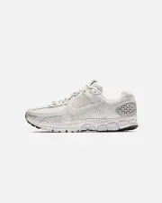 [Nike] Nike Zoom Vomero 5 Vast Grey - Size 11 11 Vast Grey/Vast