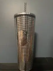 NEW Starbucks 2023 Holiday Metallic Mirror Silver Grid Disco Venti 24oz