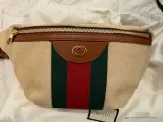 Gucci - beige canvas belt bag, NWT,