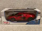 Maisto Special Edition 1:18 Diecast Car RED Lamborghini Countach LPI 800-4 NEW