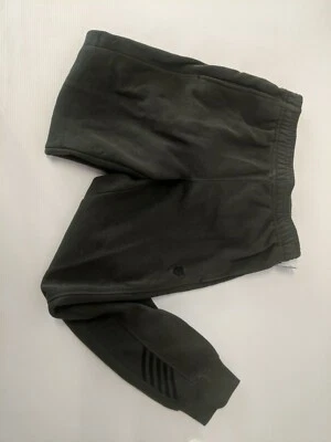 K Swiss Mens Jogger Sweatpants Size small, green/Black ~ bin323