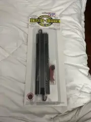 Bachmann 9" Straight Terminal Rerailer w/Wire, HO Scale