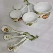 Williams Sonoma Botanical Pumpkin Measuring Cups Set Of 4 And Spoons