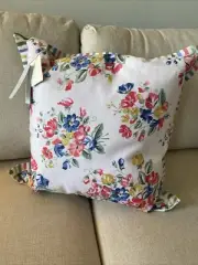 Cath Kidston London Stepped Floral Throw Pillow Feather Filled Cushion 20x20”