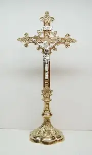 NICE POLISHED BRASS CHURCH CHAPEL ALTAR CROSS 20" - (#386)