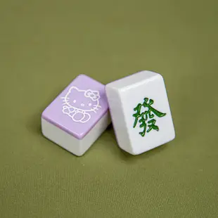 東方不敗 電動麻將桌專用牌(Hello Kitty版) 36mm 粉/紫 附收納袋