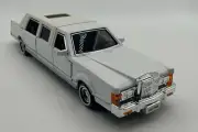 PRESIDENT CLASSIC LIMOUSINES Superior Sunnyside LTD SS9732D WHITE