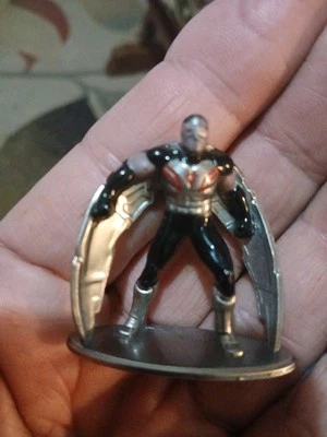 Jada Toys Marvel Nano Metalfigs Mini-Figures DieCast Metal FALCON