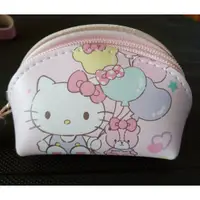 在飛比找蝦皮購物優惠-Hello kitty 隨身包 化妝包 錢包 拉鍊包 鑰匙包