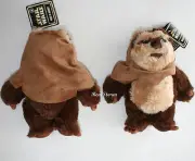 Star Wars 2015 Wicket W. Warrick The Ewok 9" Plush Toy Doll DISNEY Parks Store