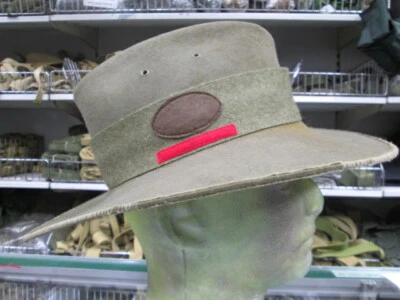 WW1 AIF 10th Field Ambulance, plain wool pugg and colour patch
