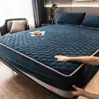 Plush Double Bed Fitted Sheet Mattress Cover Winter Warm Elastic Milk Velvet