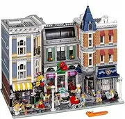 LEGO Creator Expert Assembly Square 10255 Building Kit