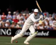 Tom Moody batting for Worcestershire during their Benson & He- Old Cricket Photo