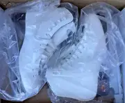 Riedell Ice Skates Figure Skates Model 115 Blade Model GR4 White Medium 5