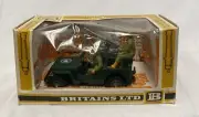MINT 1:32 BRITAINS 9786 WWII U.S JEEP w/ Driver & GUNNER + GREEN WHEEL RIMS MIB