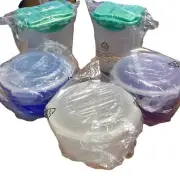 Set of 5 NIP Lock Lock Food Storage Containers Pantry Refrigerator Storage