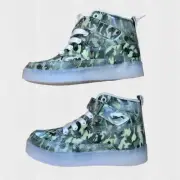 NWT Kids Camouflage Light Up High-Top Sneakers Sz 12.5