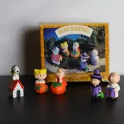 1996 Peanuts Pumpkin Patch Merry Miniatures Set of 5 Hallmark Keepsake Ornament